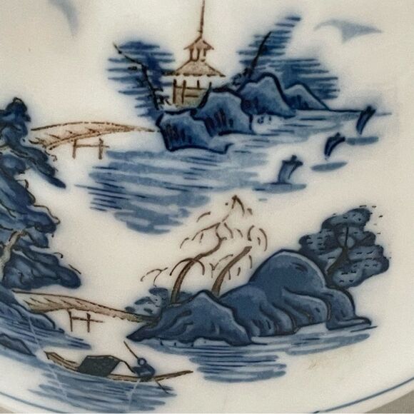 Vintage Japanese Porcelain 4.5" Teapot with Rattan Handle - Picture 15 of 15